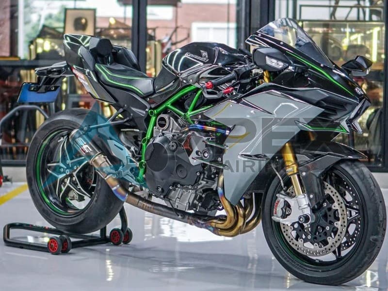 Grey - Kawasaki Ninja H2 (2015-2022) ABS Fairings — Style FE10 | Apex Fairings
