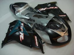 Gloss Black & Silver - Suzuki TL1000R (1998-2003) ABS Fairings — Style 13 | Apex Fairings — view 3