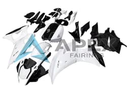 Glossy White - Yamaha R7 / YZF-R7 (2021-2025) ABS Fairings | Apex Fairings — view 3